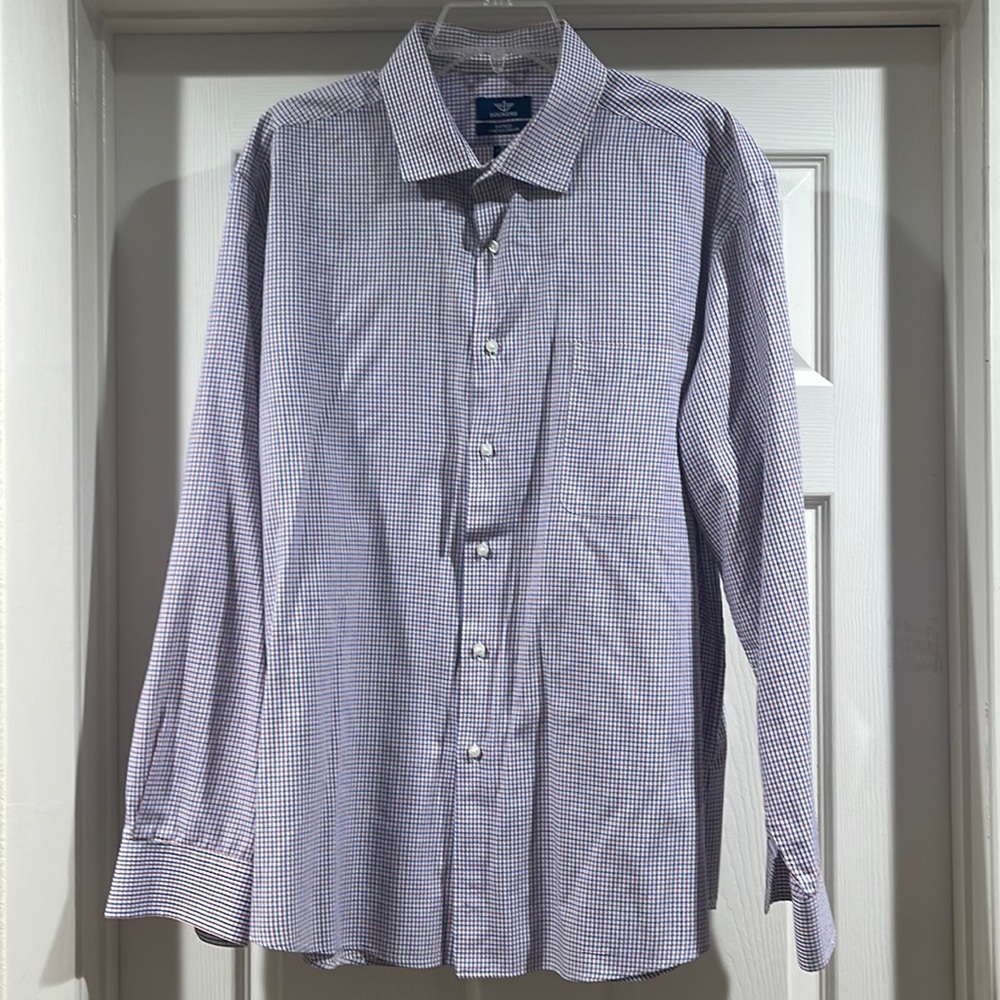 Dockers fitted stretch collar men’s dress shirt